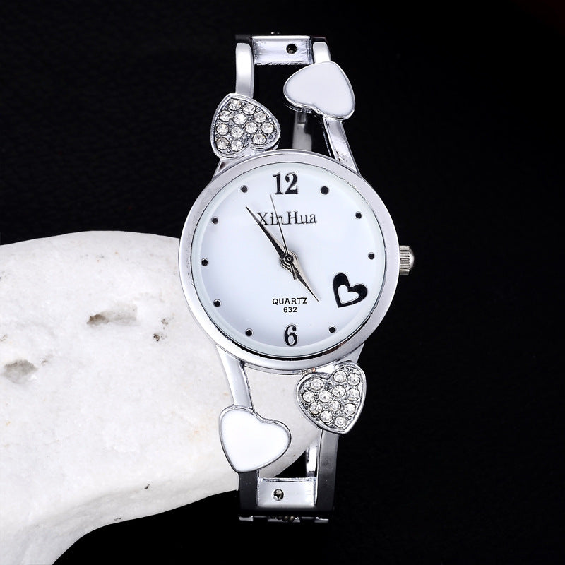 Fashion Women’s Quartz Watch – Casual Round Dial Alloy Strap Wristwatch